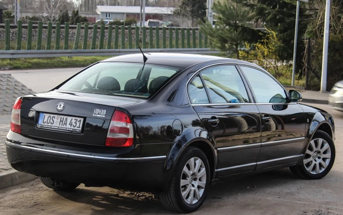 Skoda Superb cena 19900 przebieg: 240000, rok produkcji 2008 z Ciechanów małe 379